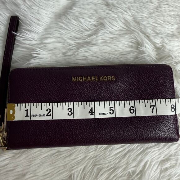 Michael Kors Burgundy Large Zip Around Wallet - Picture 9 of 9